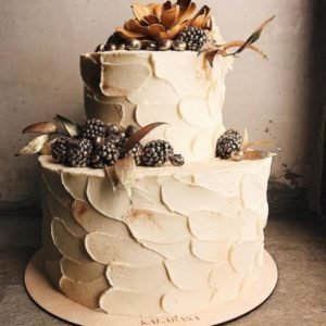 simple two tier wedding cake