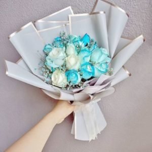 simple wedding bouquet