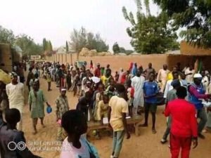 Villagers Conduct Election To Help Young Girl Choose Between 2 Suitors in Bauchi State 